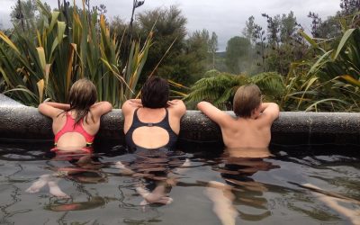 On a Budget in New Zealand? Two Hot Pools To Enjoy Without Going Broke