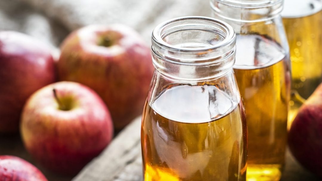 Apple Cider Vinegar For Sunburn 7 Reasons Why (& One Why Not)