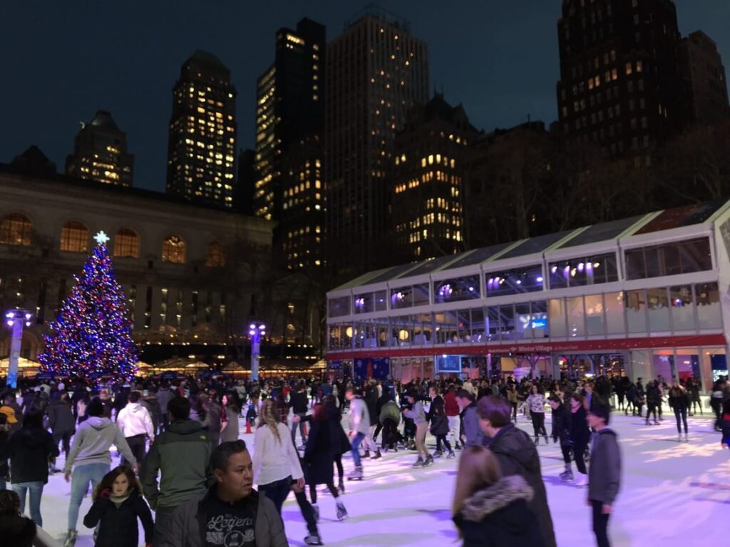 Rockefeller Centre at Christmas in nYC