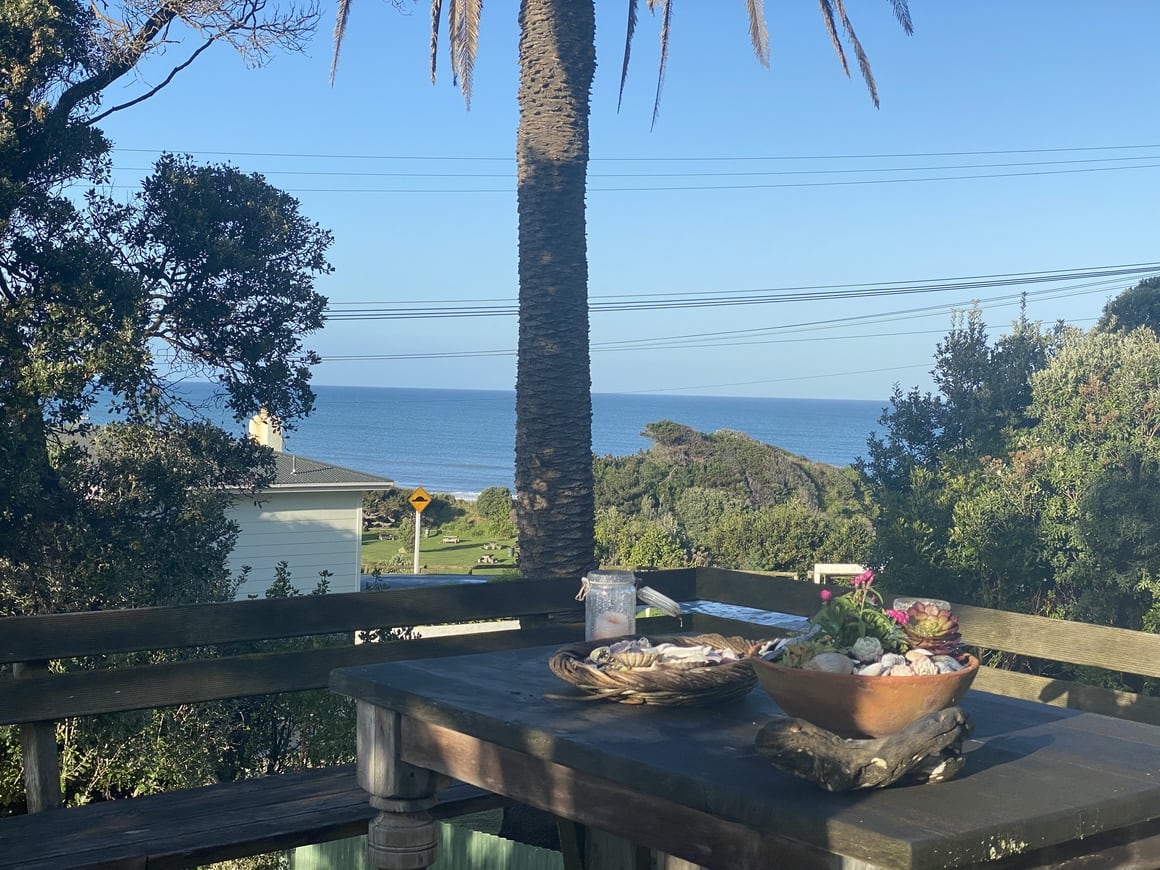 House in New Zealand over looking the beach