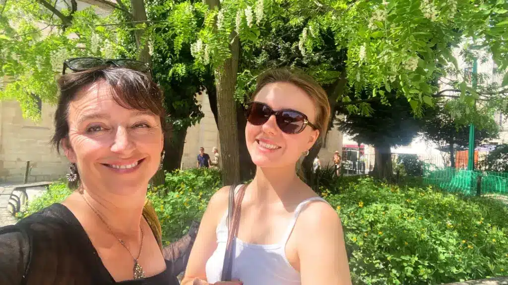 A mother and daughter spending a perfect day in Paris