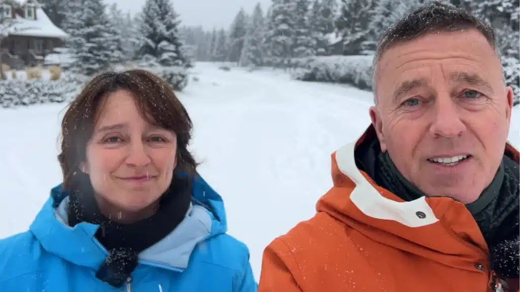 A married couple in Canada talking about their nomadic life and how they are worried about returning to New Zealand to live. The It's a Drama Podcast