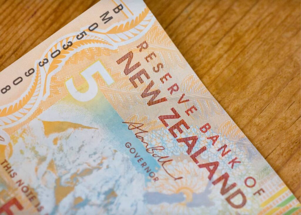 New Zealand five dollar note. hy is everything in New Zealand so expensive..(Or is it??)